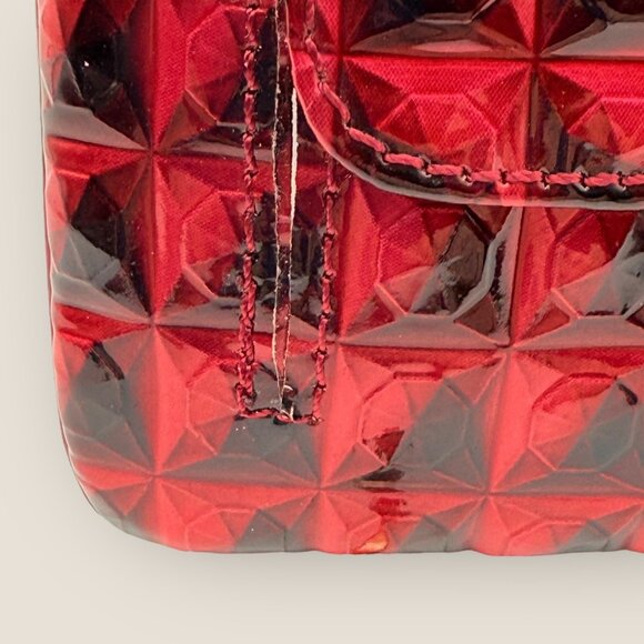 Red Textured Geometric Wallet With Card Slots Snap Closures - Picture 7 of 7